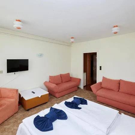 Retro Lido - Hotel