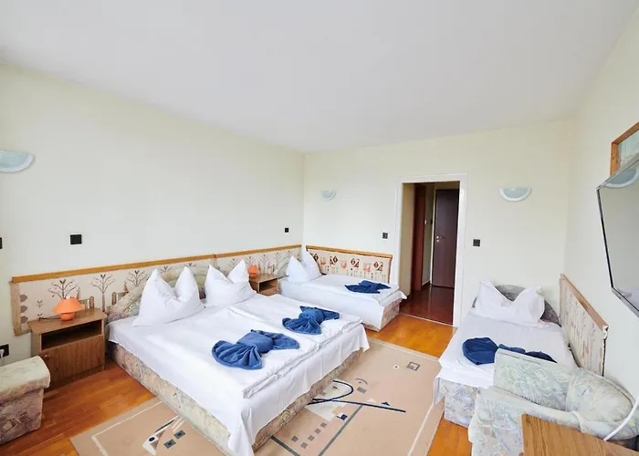 Hotel Retro Lido - *